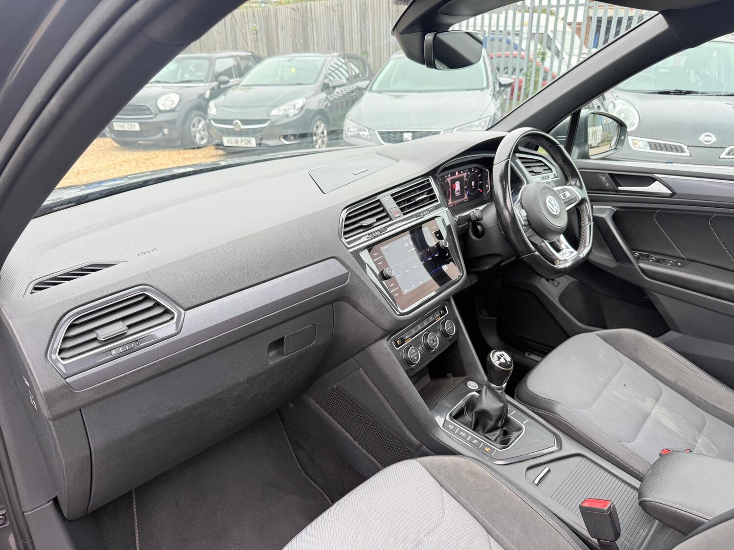 Used Volkswagen Tiguan 2020 for sale - 76283241: Photo 28