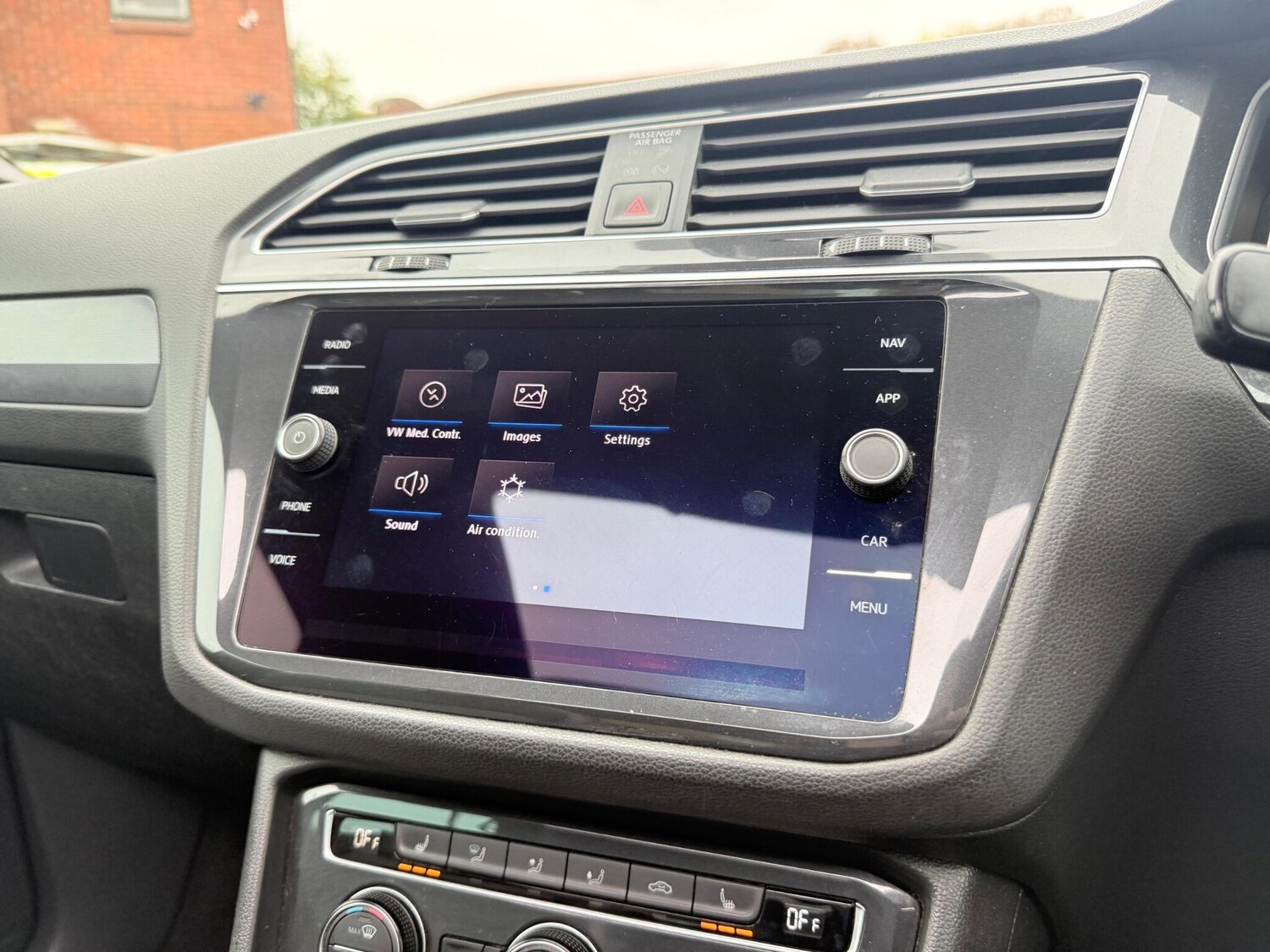 Used Volkswagen Tiguan 2020 for sale - 76283241: Photo 41