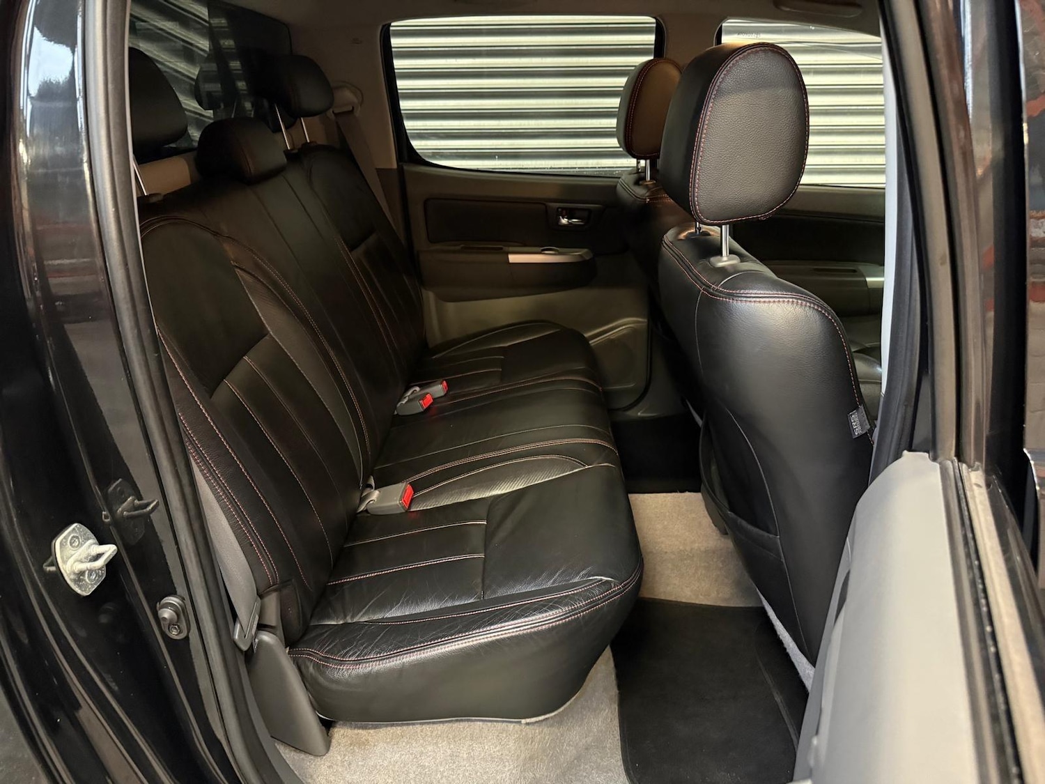 Used Toyota Hilux 2012 for sale - 77625494: Photo 35