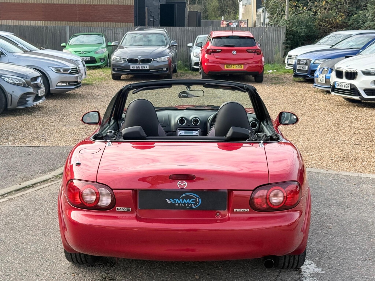 Used Mazda MX-5 2004 for sale - 76645104: Photo 10