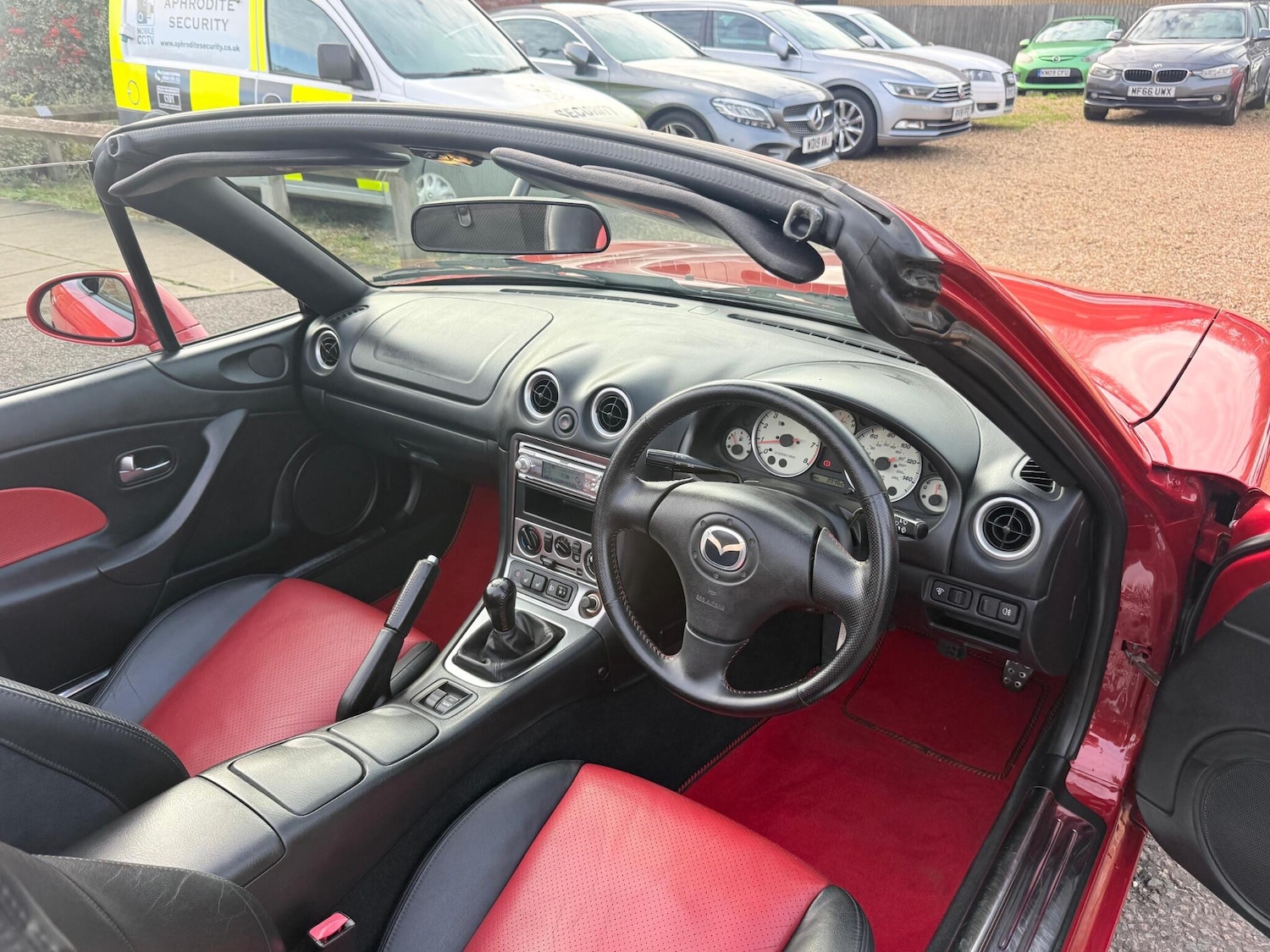 Used Mazda MX-5 2004 for sale - 76645104: Photo 26
