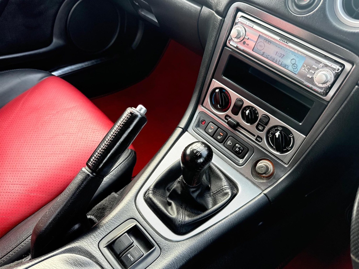 Used Mazda MX-5 2004 for sale - 76645104: Photo 32