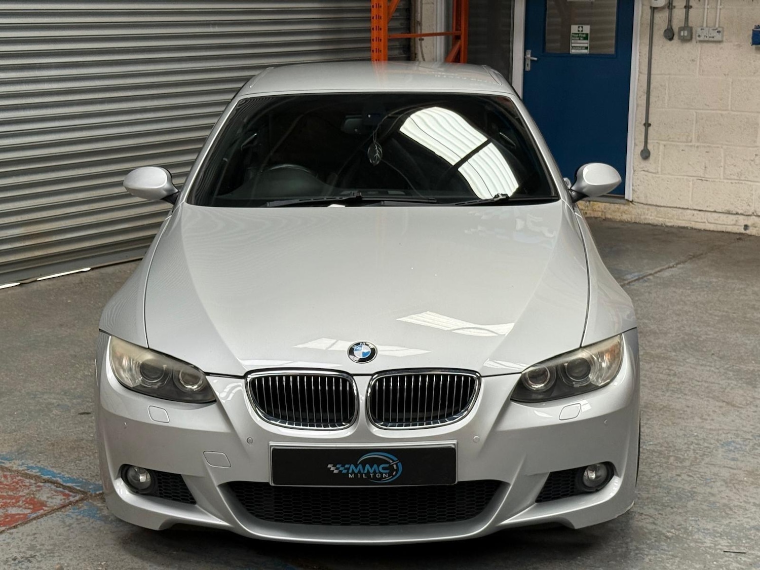 Used BMW 3 Series 2009 for sale - 78141569: Photo 2