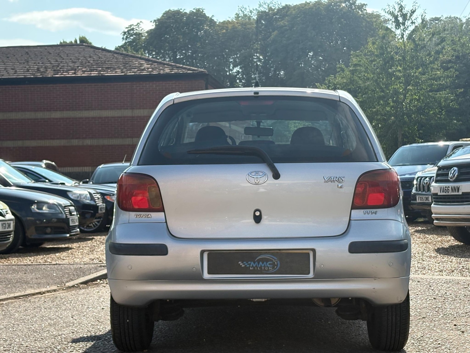 Vehicle 21
