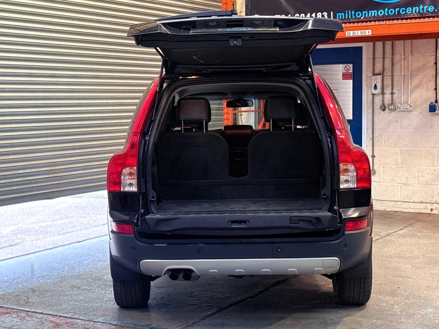 Used Volvo XC90 2009 for sale - 77882402: Photo 13