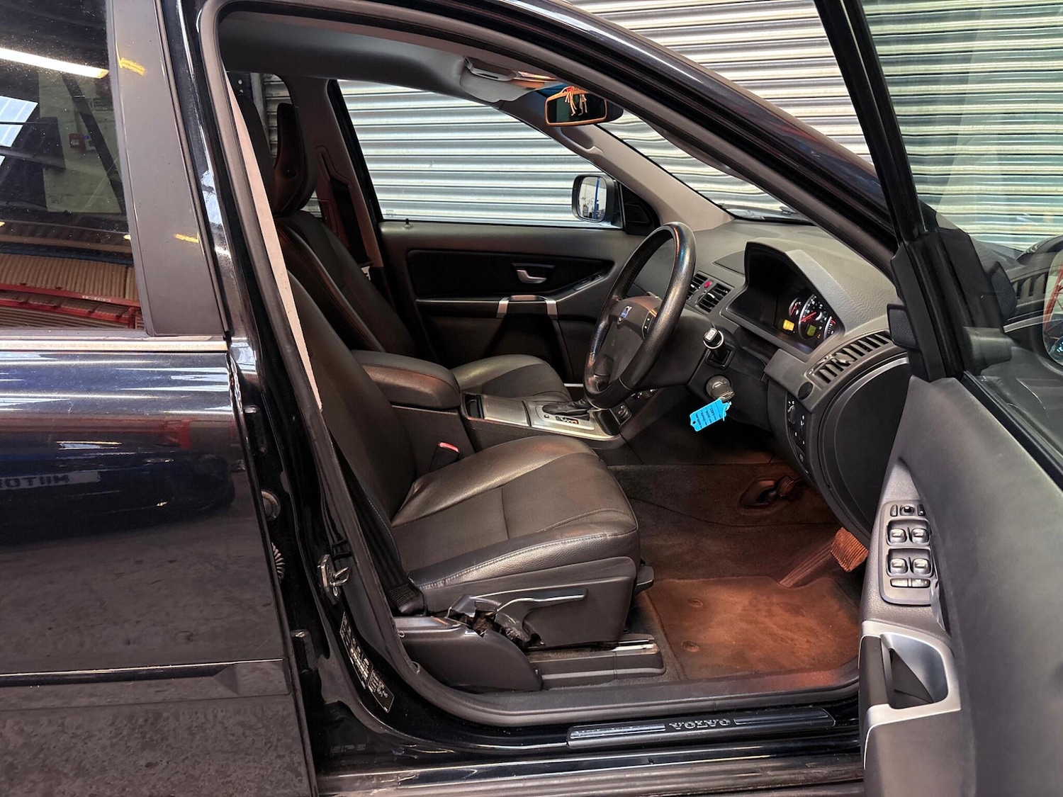 Used Volvo XC90 2009 for sale - 77882402: Photo 17