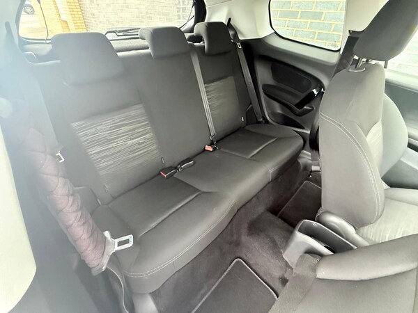Used Peugeot 208 2014 for sale - 76214309: Photo 19