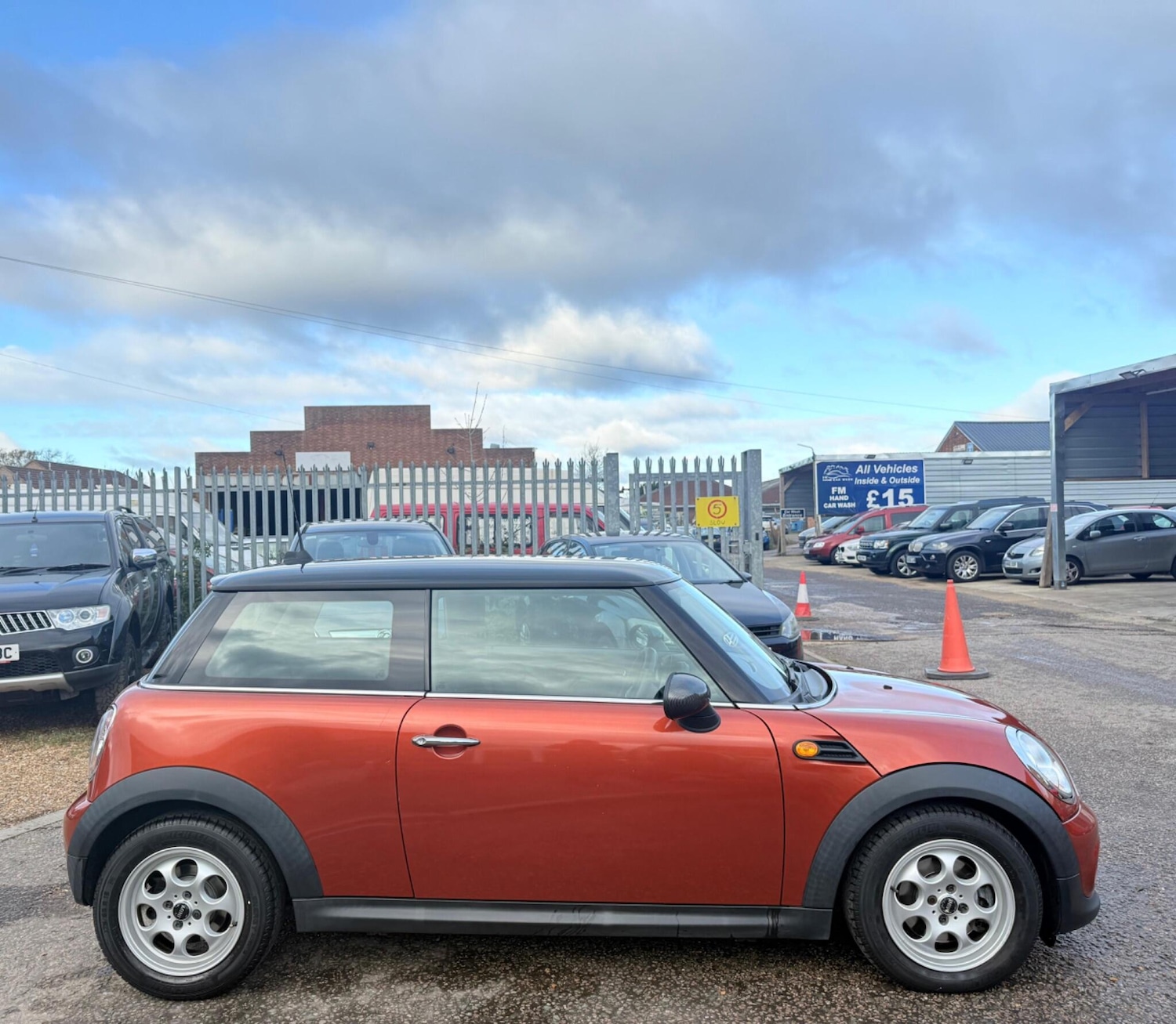 Used MINI Hatch 2011 for sale - 76802199: Photo 10