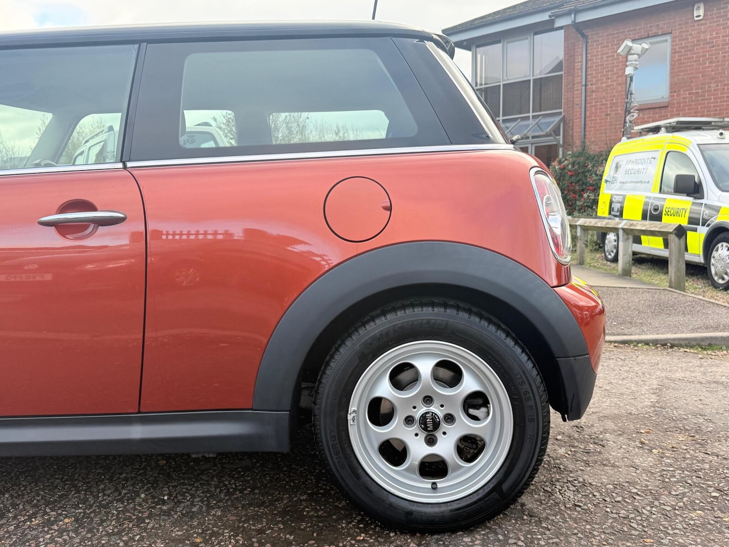 Used MINI Hatch 2011 for sale - 76802199: Photo 15