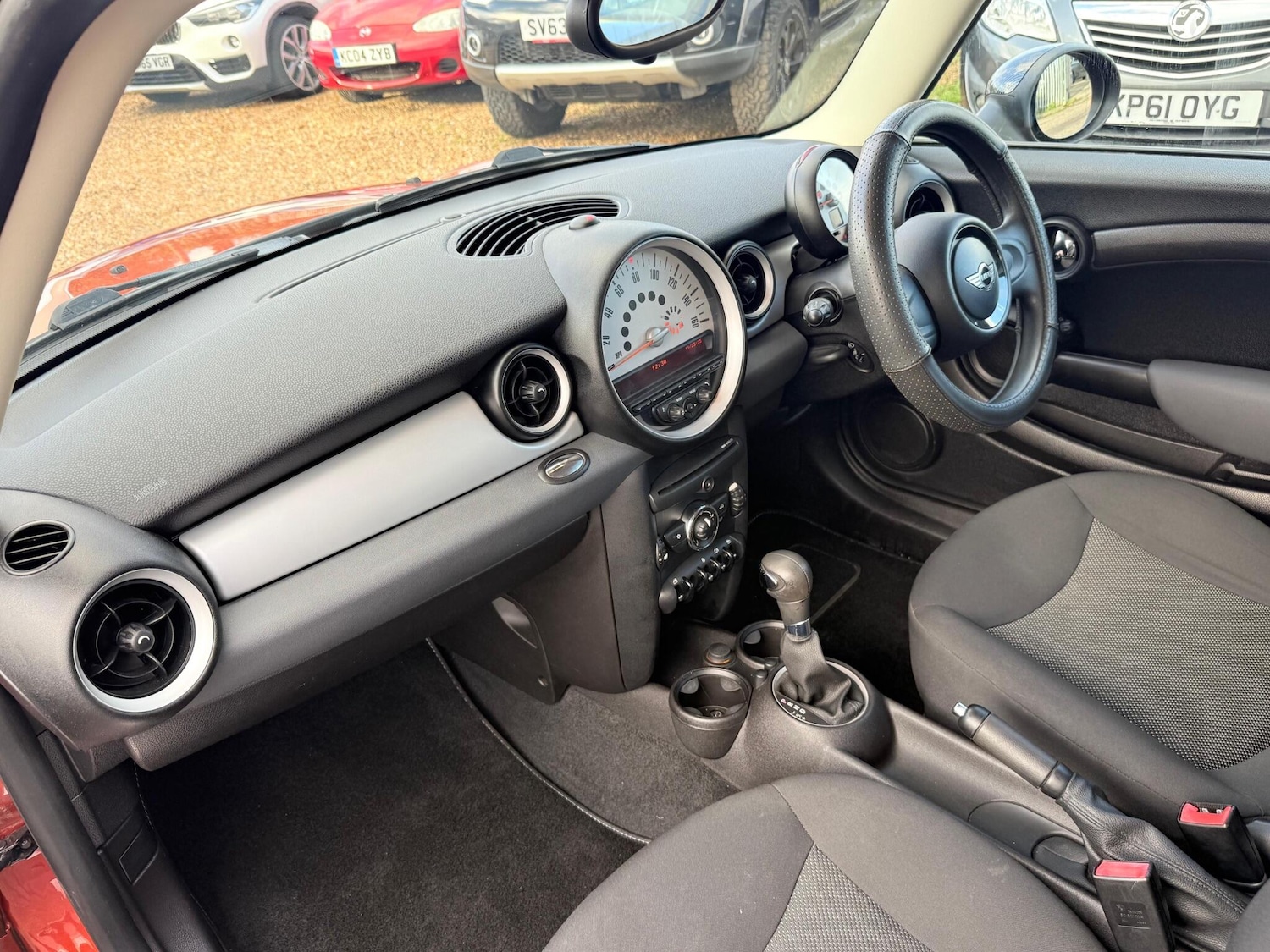 Used MINI Hatch 2011 for sale - 76802199: Photo 23