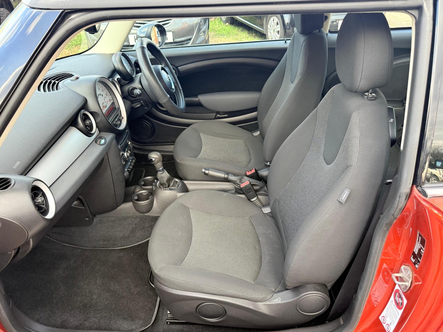 Used MINI Hatch 2011 for sale - 76802199: Photo 25