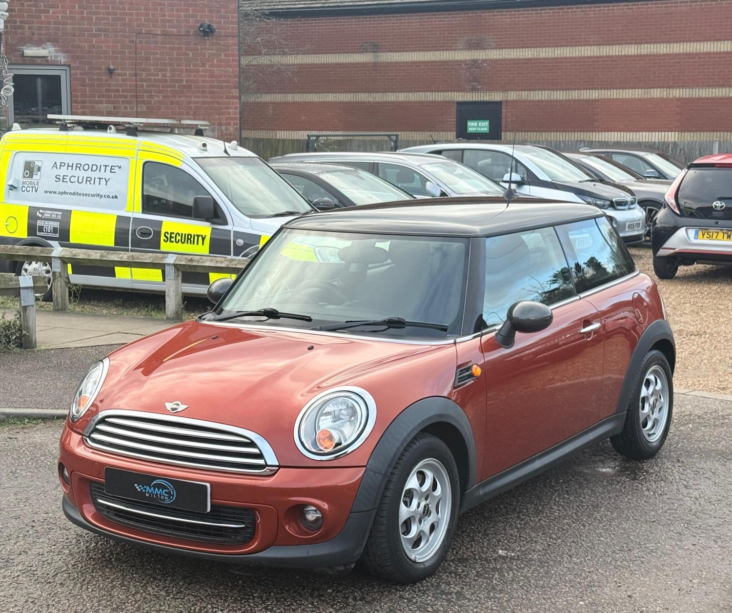 Used MINI Hatch 2011 for sale - 76802199: Photo 6