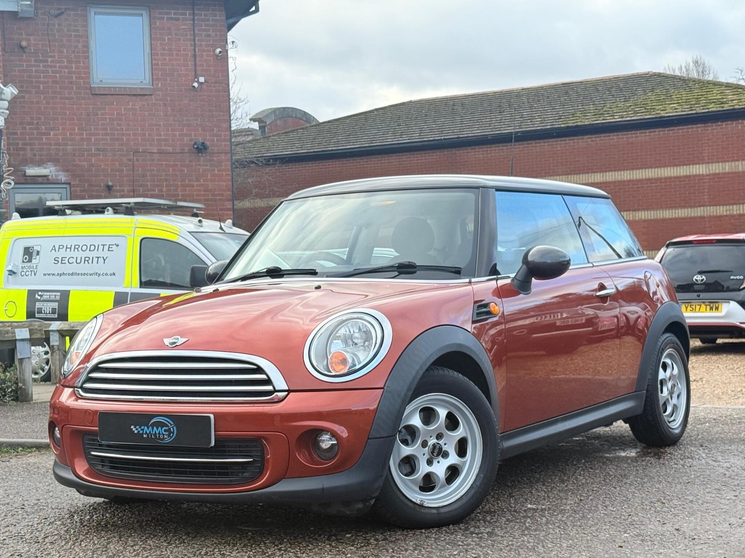 Used MINI Hatch 2011 for sale - 76802199: Photo 9