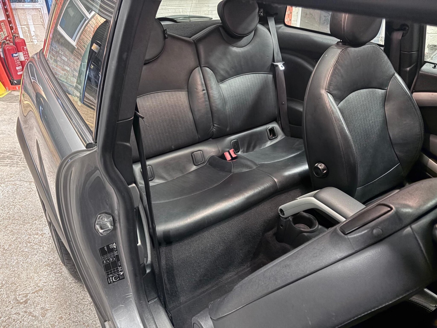 Used MINI Hatch 2009 for sale - 77266671: Photo 25