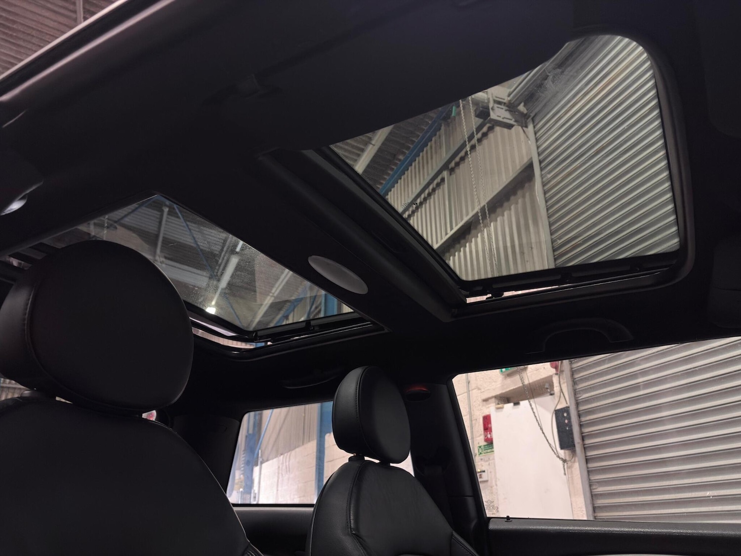 Used MINI Hatch 2009 for sale - 77266671: Photo 33