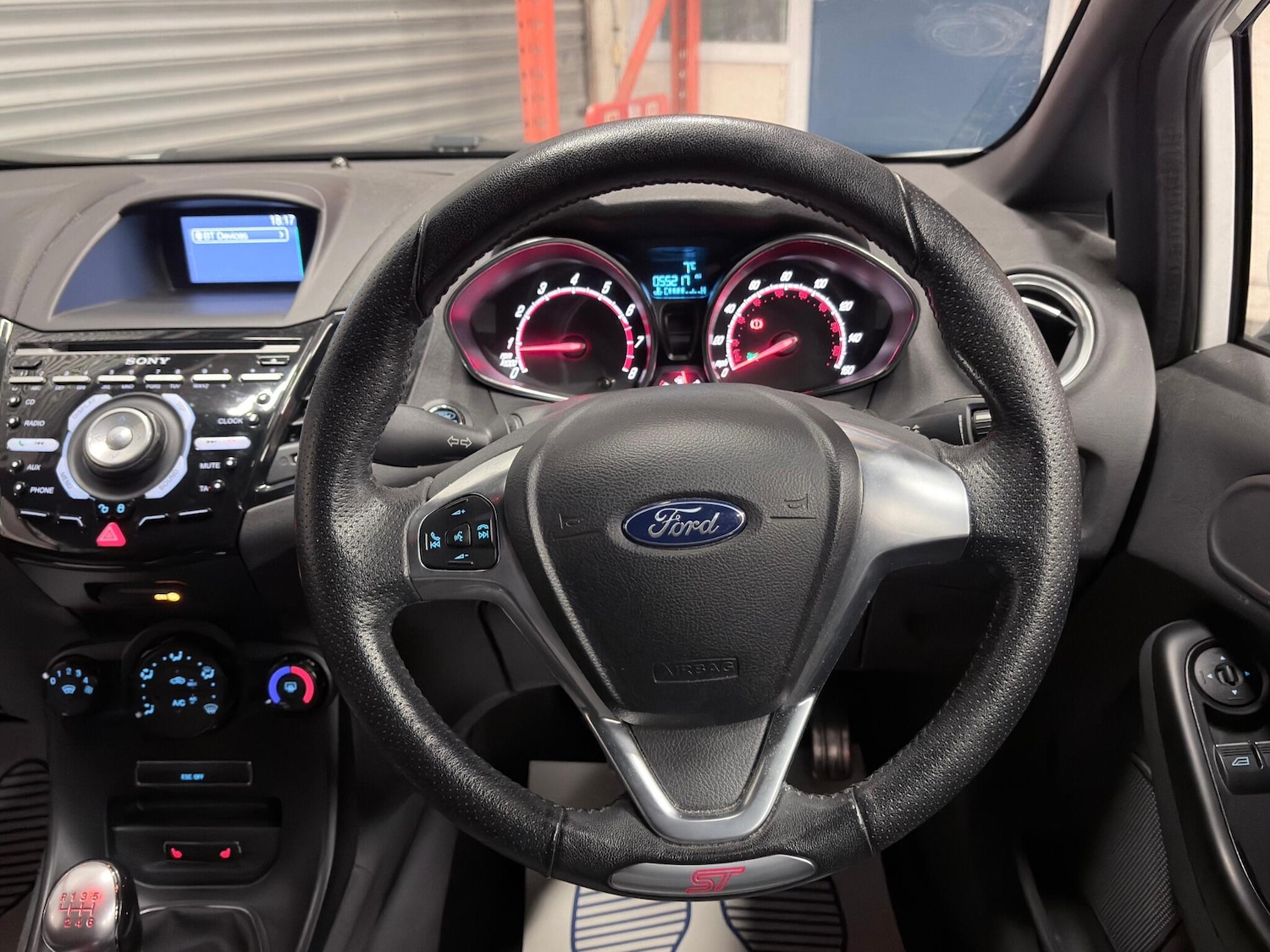 Used Ford Fiesta 2015 for sale - 77564907: Photo 28