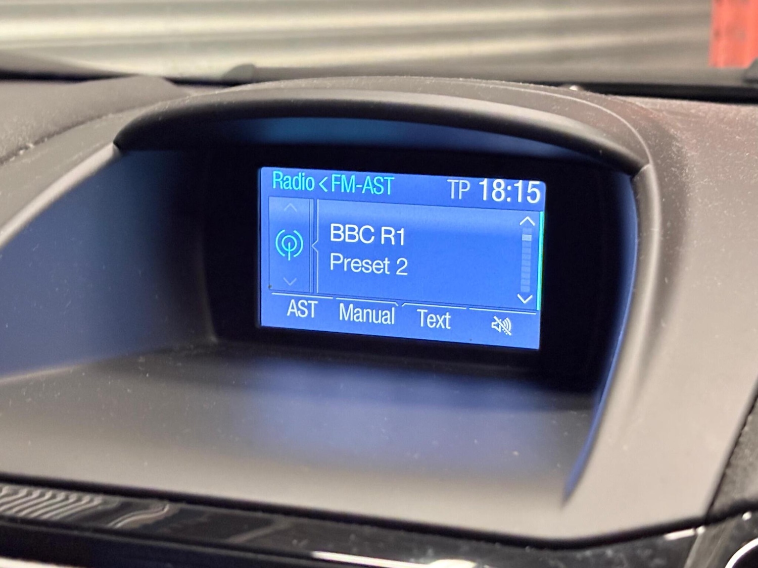 Used Ford Fiesta 2015 for sale - 77564907: Photo 32