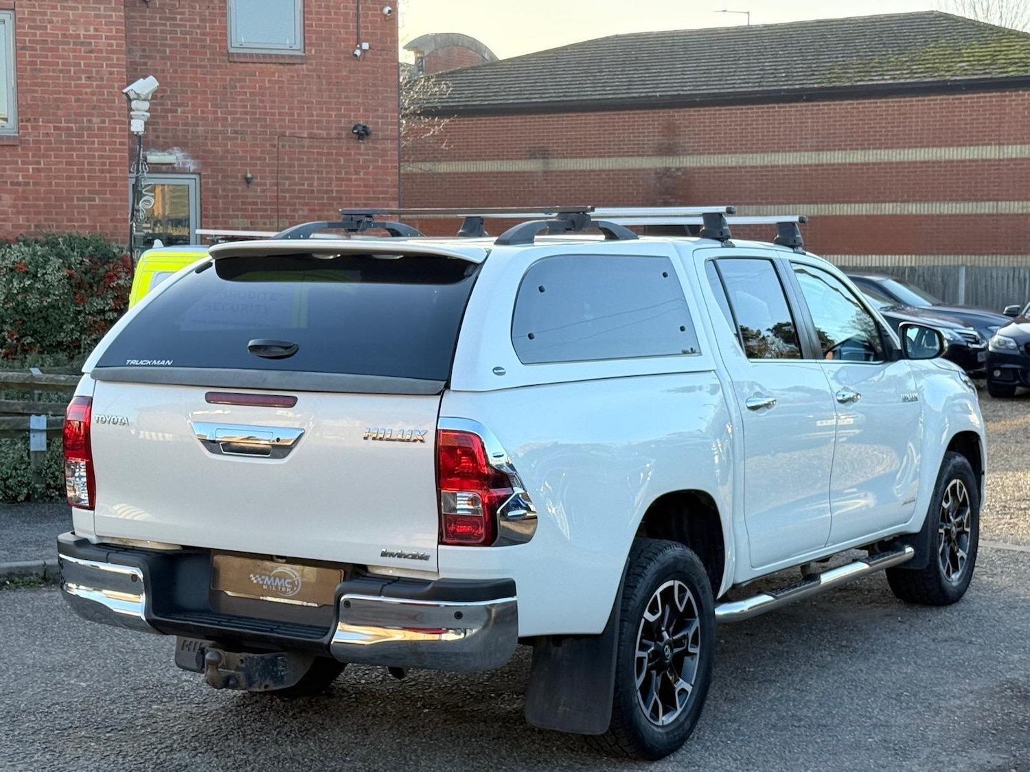 Used Toyota Hilux 2017 for sale - 77020925: Photo 16