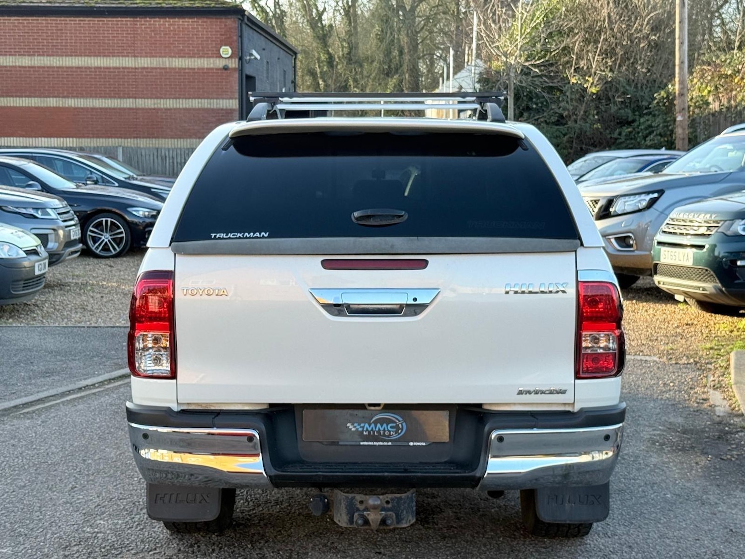 Used Toyota Hilux 2017 for sale - 77020925: Photo 18