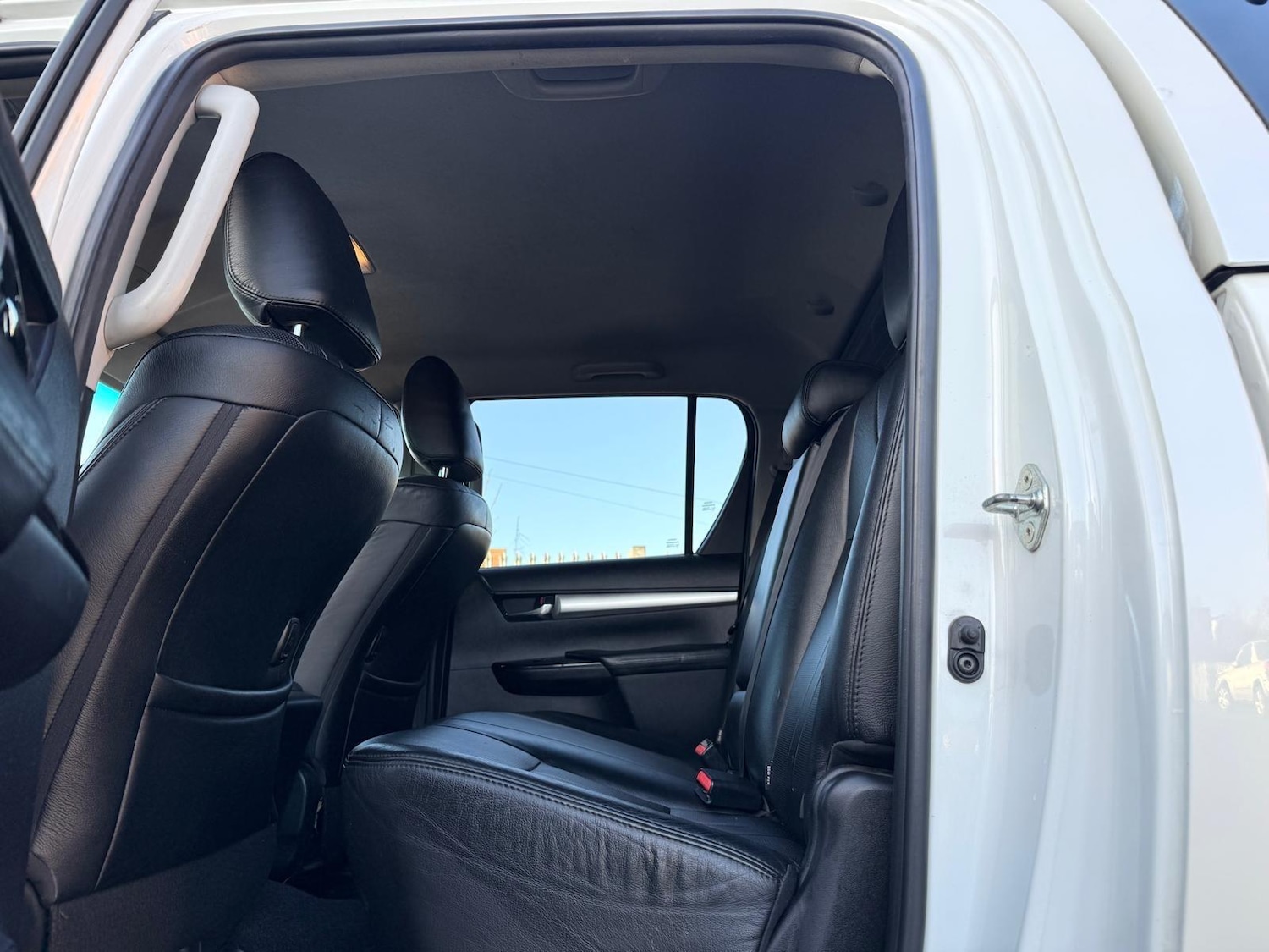 Used Toyota Hilux 2017 for sale - 77020925: Photo 31