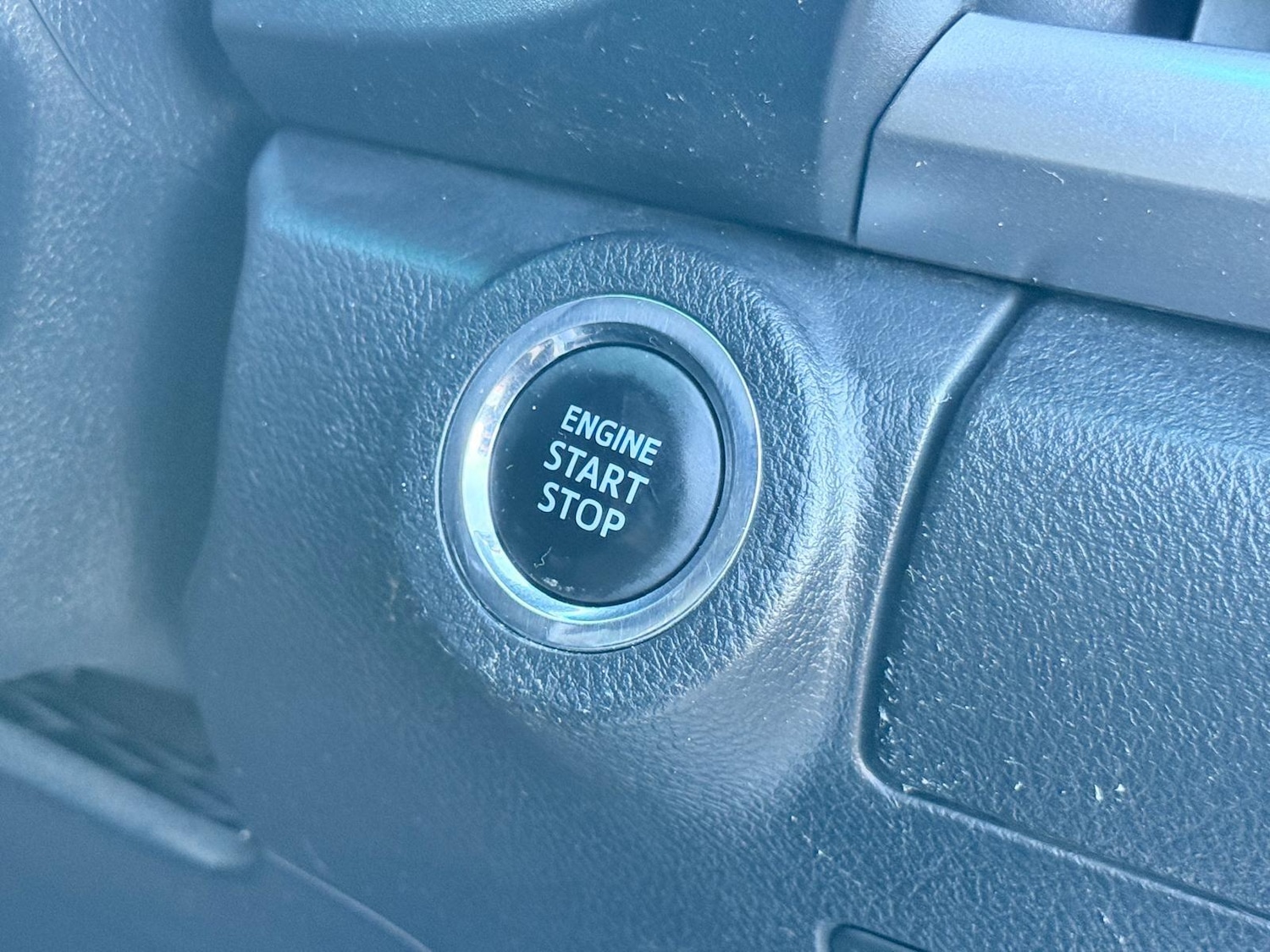 Used Toyota Hilux 2017 for sale - 77020925: Photo 42