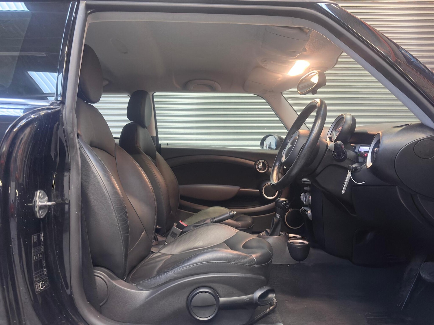 Used MINI Hatch 2010 for sale - 77737074: Photo 16