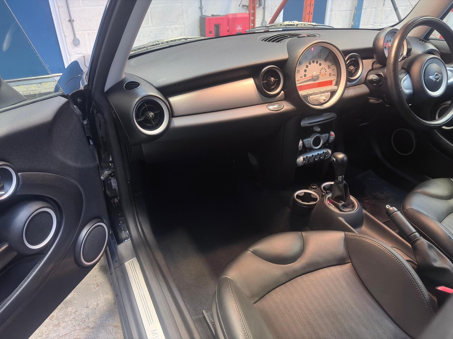 Used MINI Hatch 2010 for sale - 77737074: Photo 21