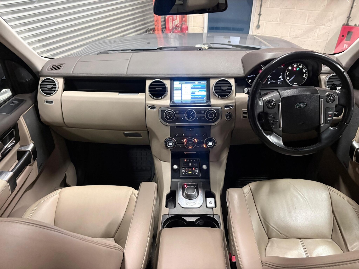 Used Land Rover Discovery 4 for sale - 77081327: Photo 36