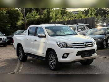 Used Toyota Hilux 2020 for sale - 76701219: Photo