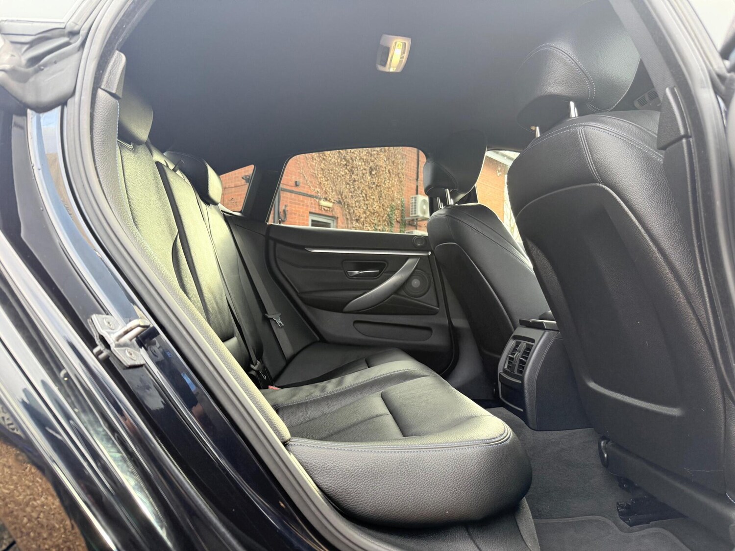 Used BMW 4 Series 2018 for sale - 76898890: Photo 27