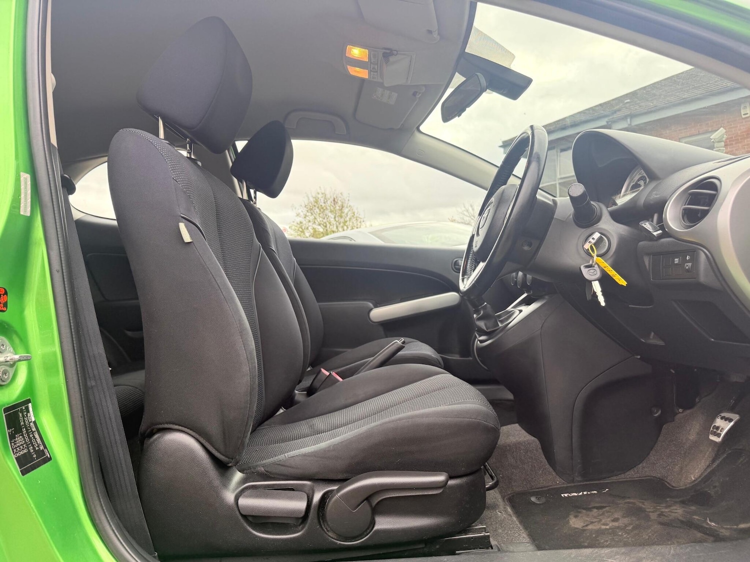 Used Mazda Mazda2 2009 for sale - 76473056: Photo 27