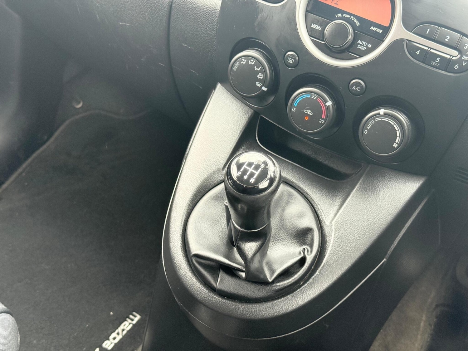 Used Mazda Mazda2 2009 for sale - 76473056: Photo 30