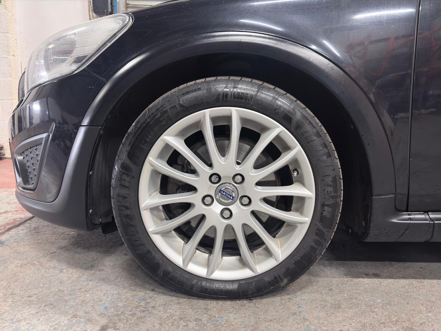 Used Volvo C30 2011 for sale - 77454953: Photo 10