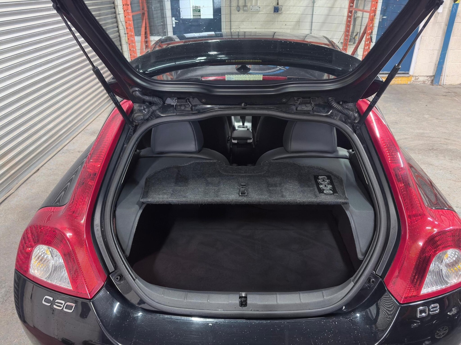 Used Volvo C30 2011 for sale - 77454953: Photo 15