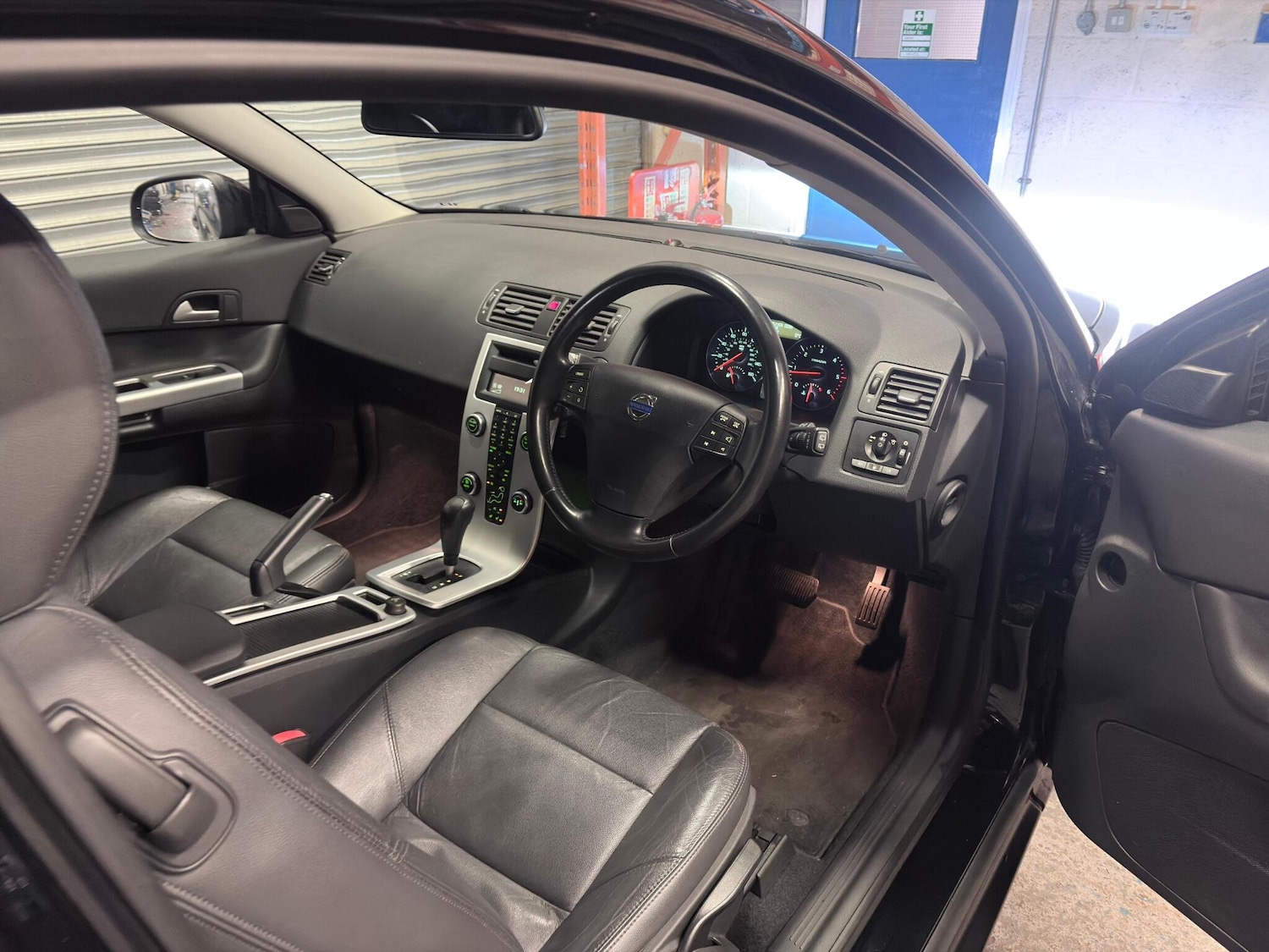 Used Volvo C30 2011 for sale - 77454953: Photo 17