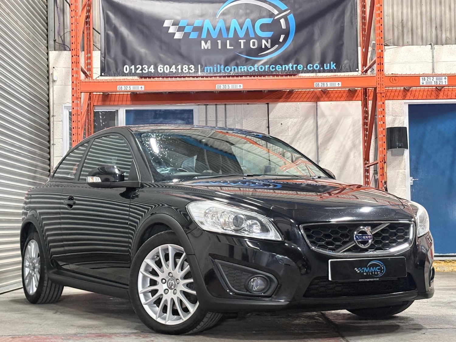 Used Volvo C30 2011 for sale - 77454953: Photo 2