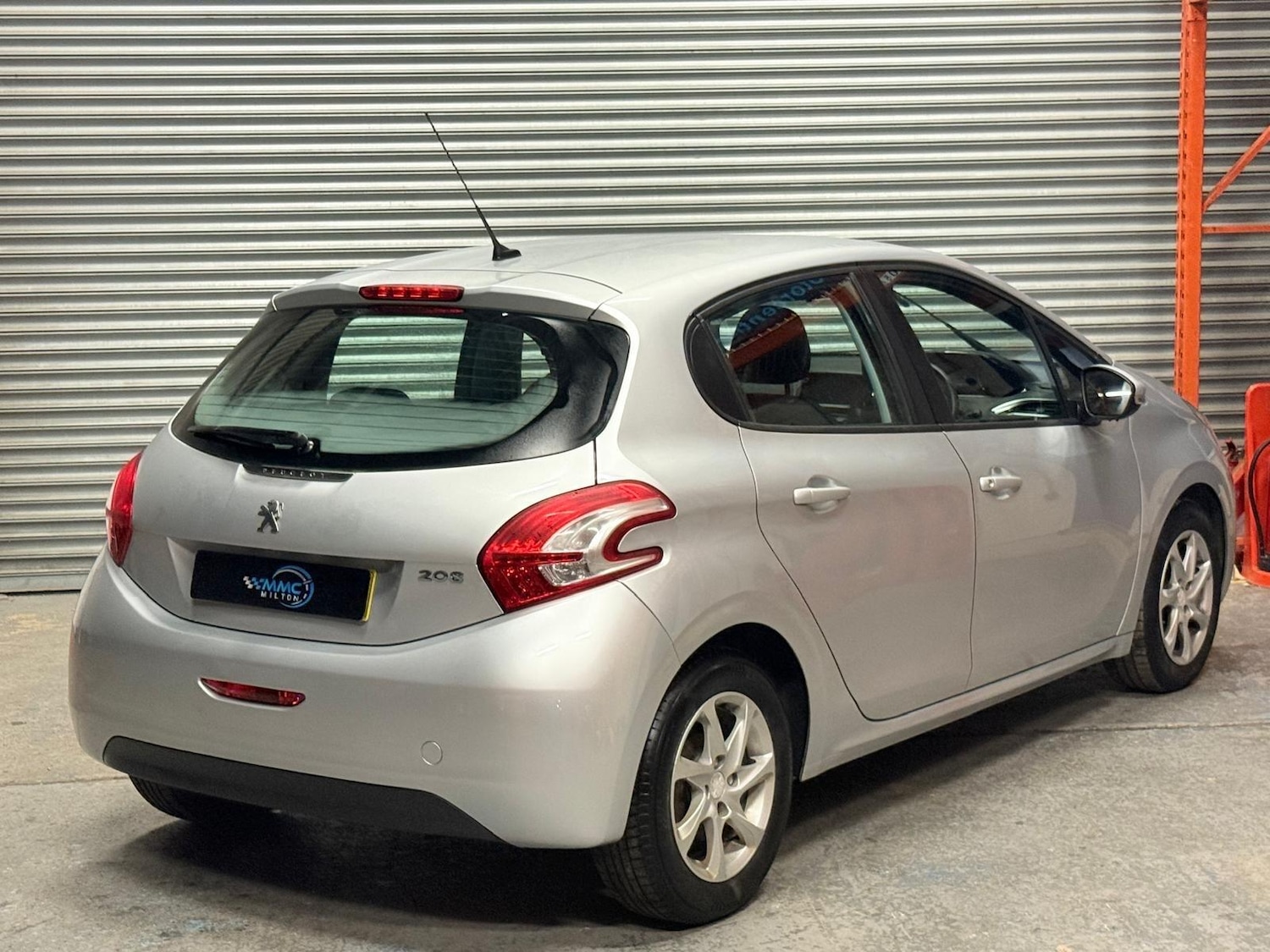 Used Peugeot 208 2015 for sale - 77054035: Photo 16