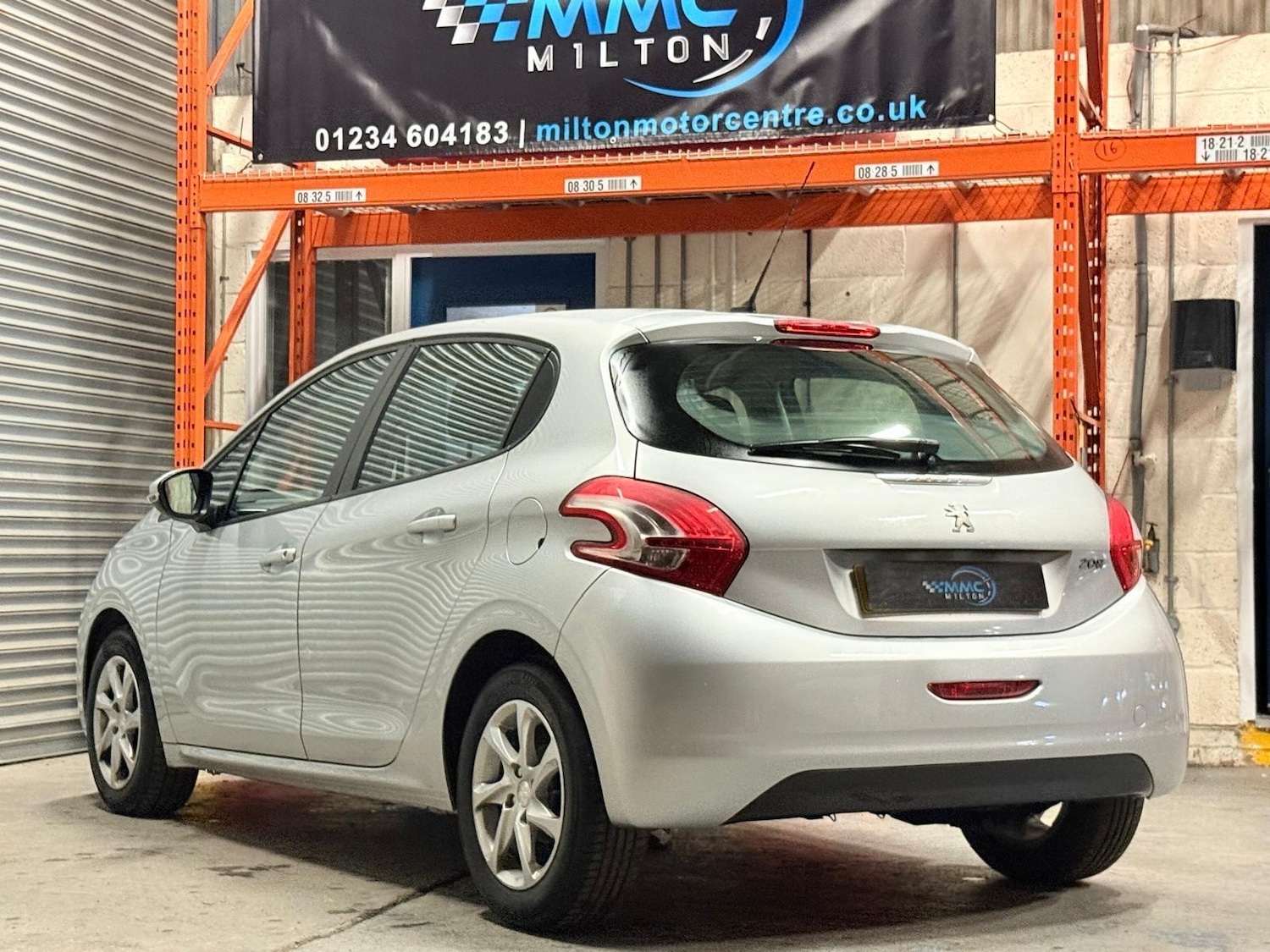 Used Peugeot 208 2015 for sale - 77054035: Photo 17