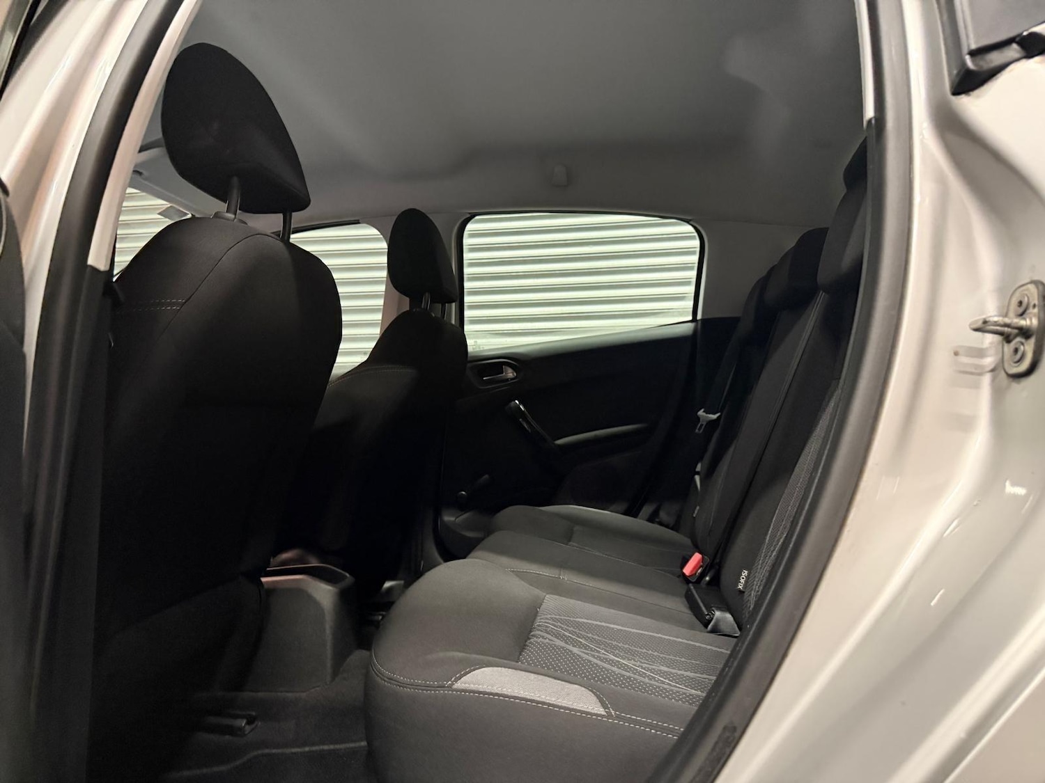 Used Peugeot 208 2015 for sale - 77054035: Photo 33