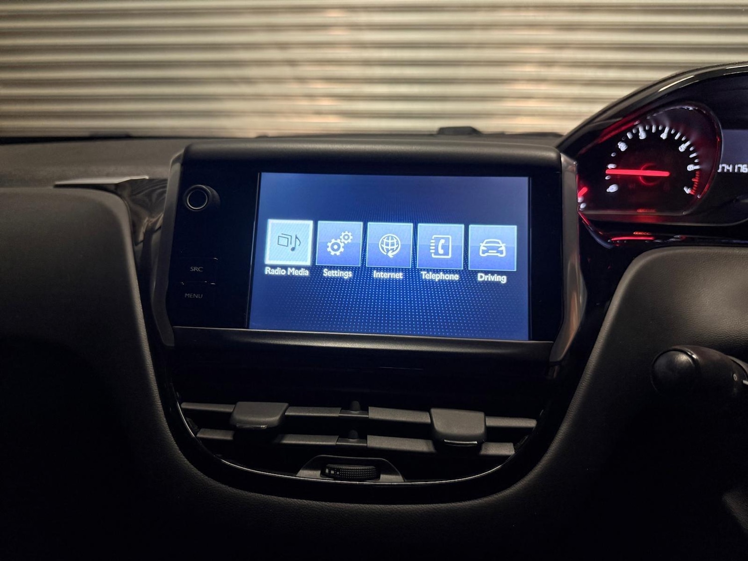 Used Peugeot 208 2015 for sale - 77054035: Photo 42