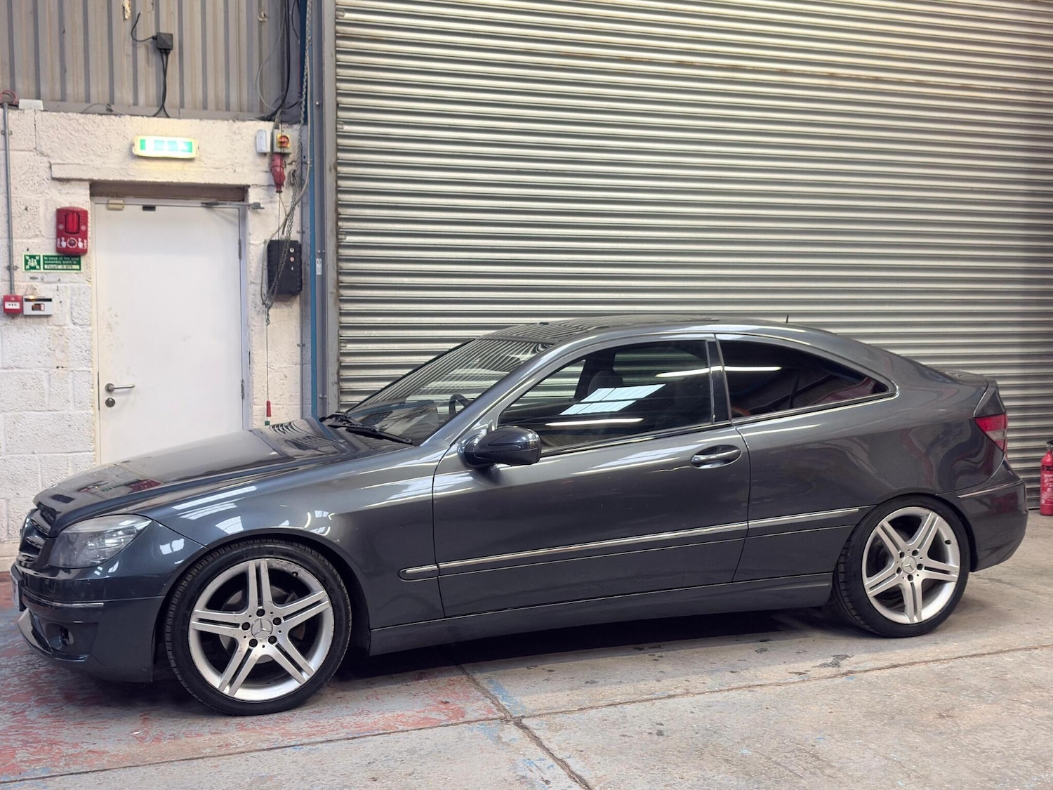 Used Mercedes-Benz CLC Class 2008 for sale - 77625253: Photo 10