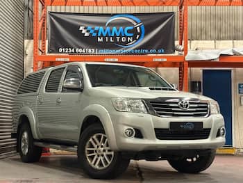 Used Toyota Hilux 2013 for sale - 79830855: Photo