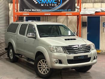 Used Toyota Hilux 2013 for sale - 79830855: Photo