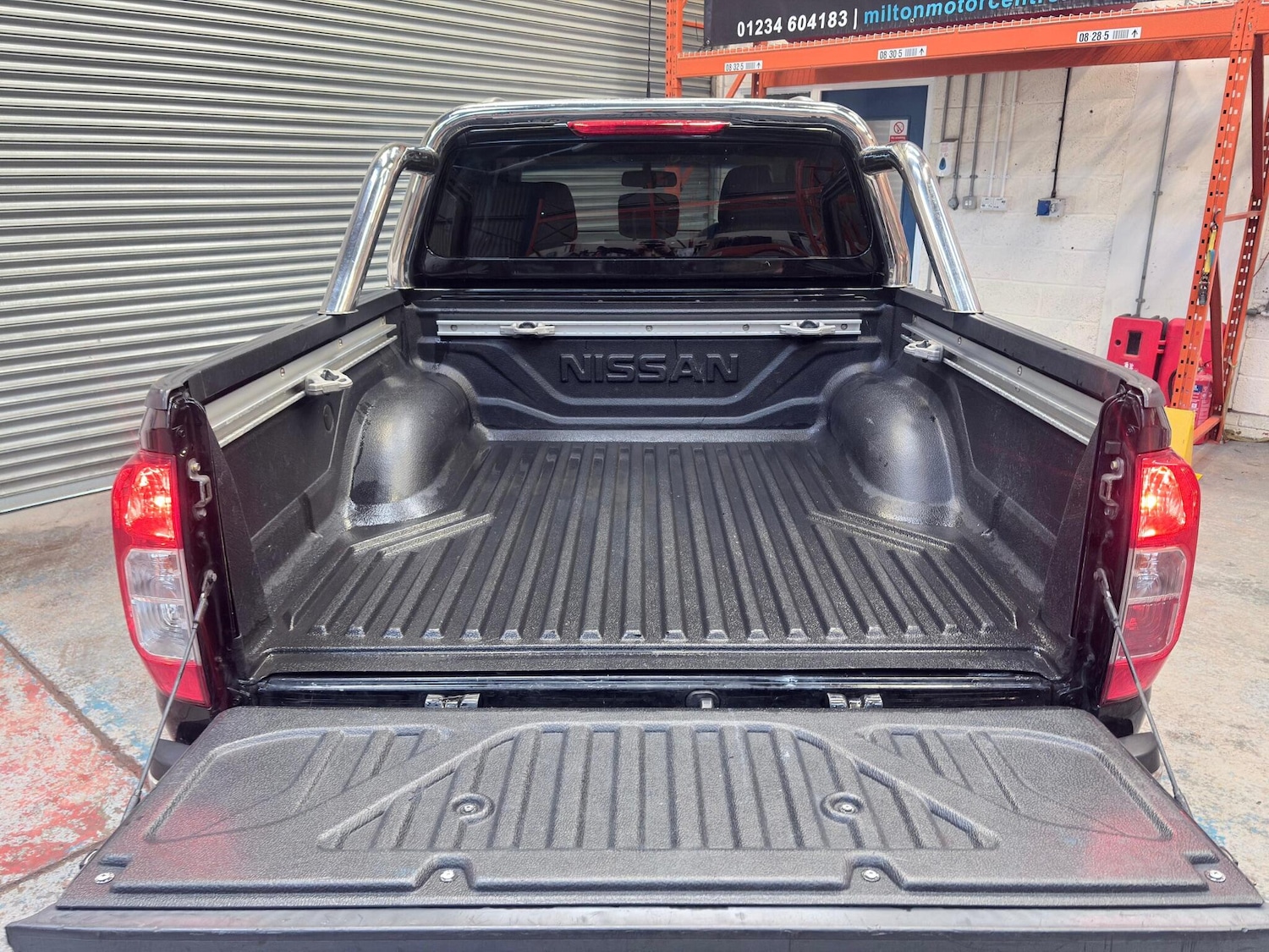 Used Nissan Navara 2018 for sale - 77230213: Photo 14