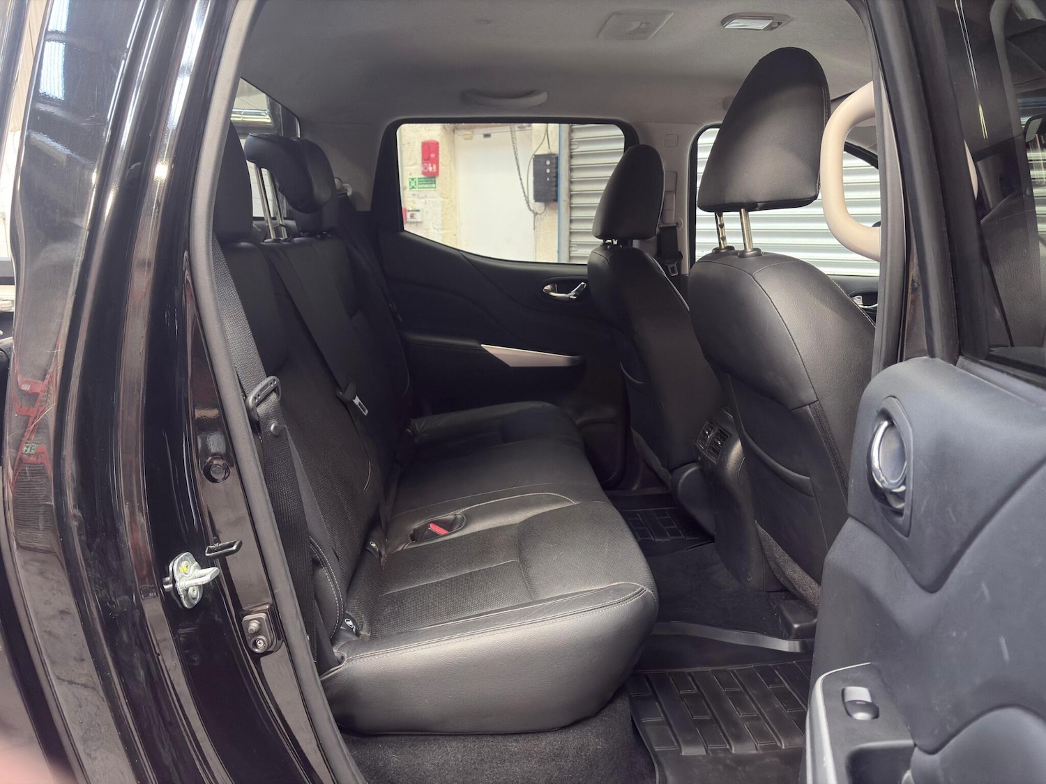 Used Nissan Navara 2018 for sale - 77230213: Photo 17