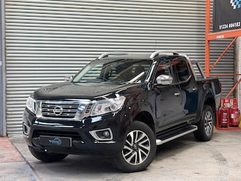 Used Nissan Navara 2018 for sale - 77230213: Photo
