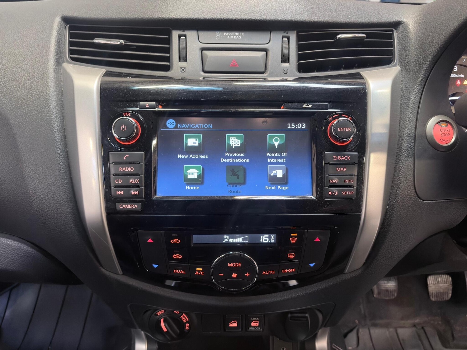 Used Nissan Navara 2018 for sale - 77230213: Photo 25