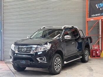 Used Nissan Navara 2018 for sale - 77230213: Photo