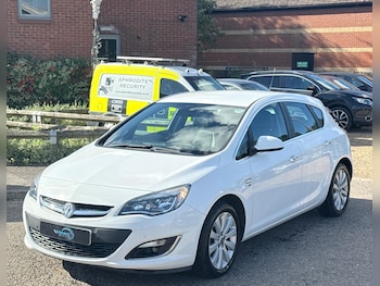 Used Vauxhall Astra 2013 for sale - 76073167: Photo