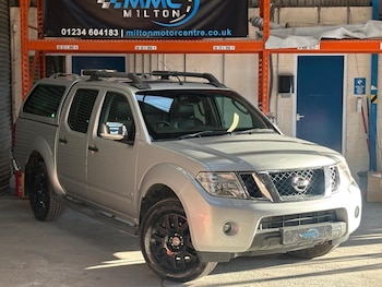 Used Nissan Navara 2010 for sale - 79116446: Photo